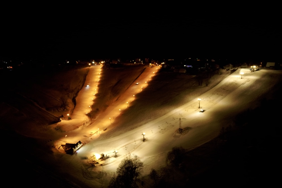Lyžařské středisko UFO v Polsku, které se nachází v Tatrách